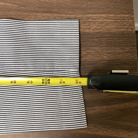 Gap blue and white stripe pants/slacks. Excellent condition. Size 4 - Picture 12 of 12